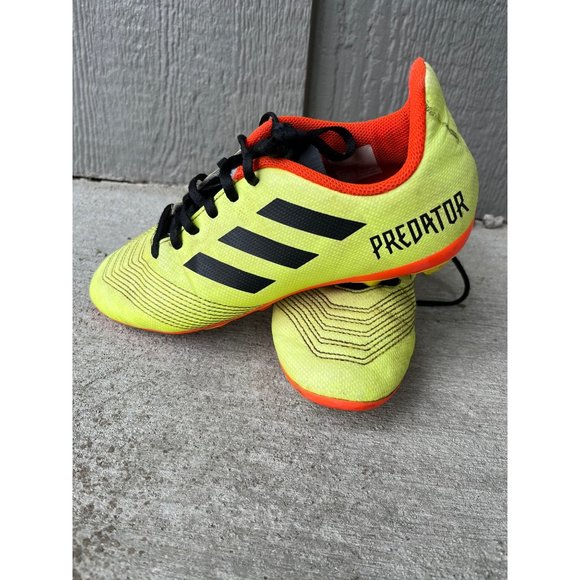 adidas Other - Adidas predator soccer cleats